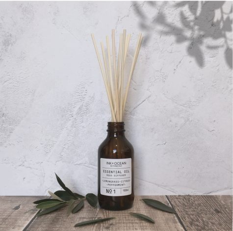 aromatherapy essential oil reed diffuser